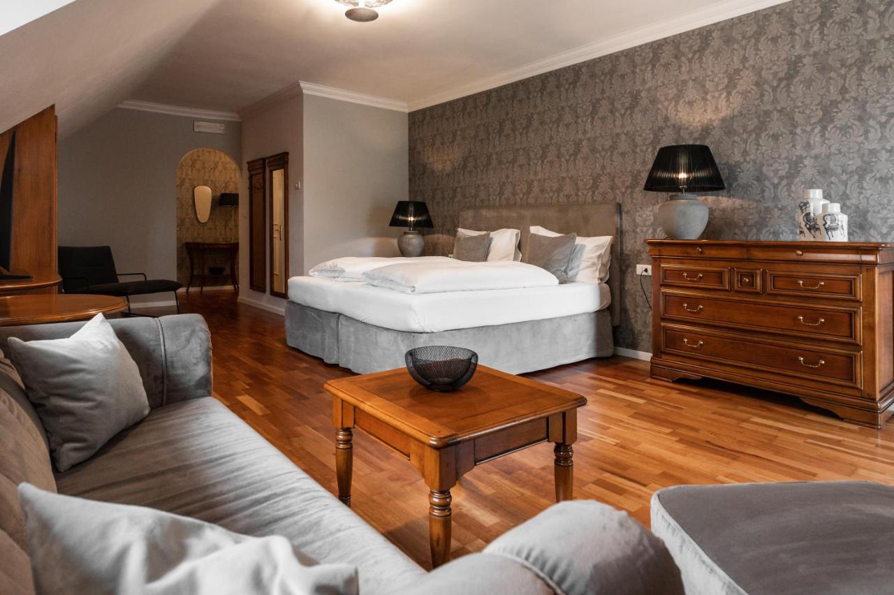 Hotel Hanswirt Rablà Exteriör bild